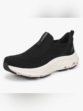 ✨️NEW✨️ Ryka Womens Devotion Max Slip on Sneaker, Size 7, Black